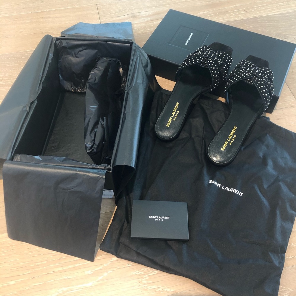NWT Saint Laurent Nu Pieds Tribute Sandals Suede